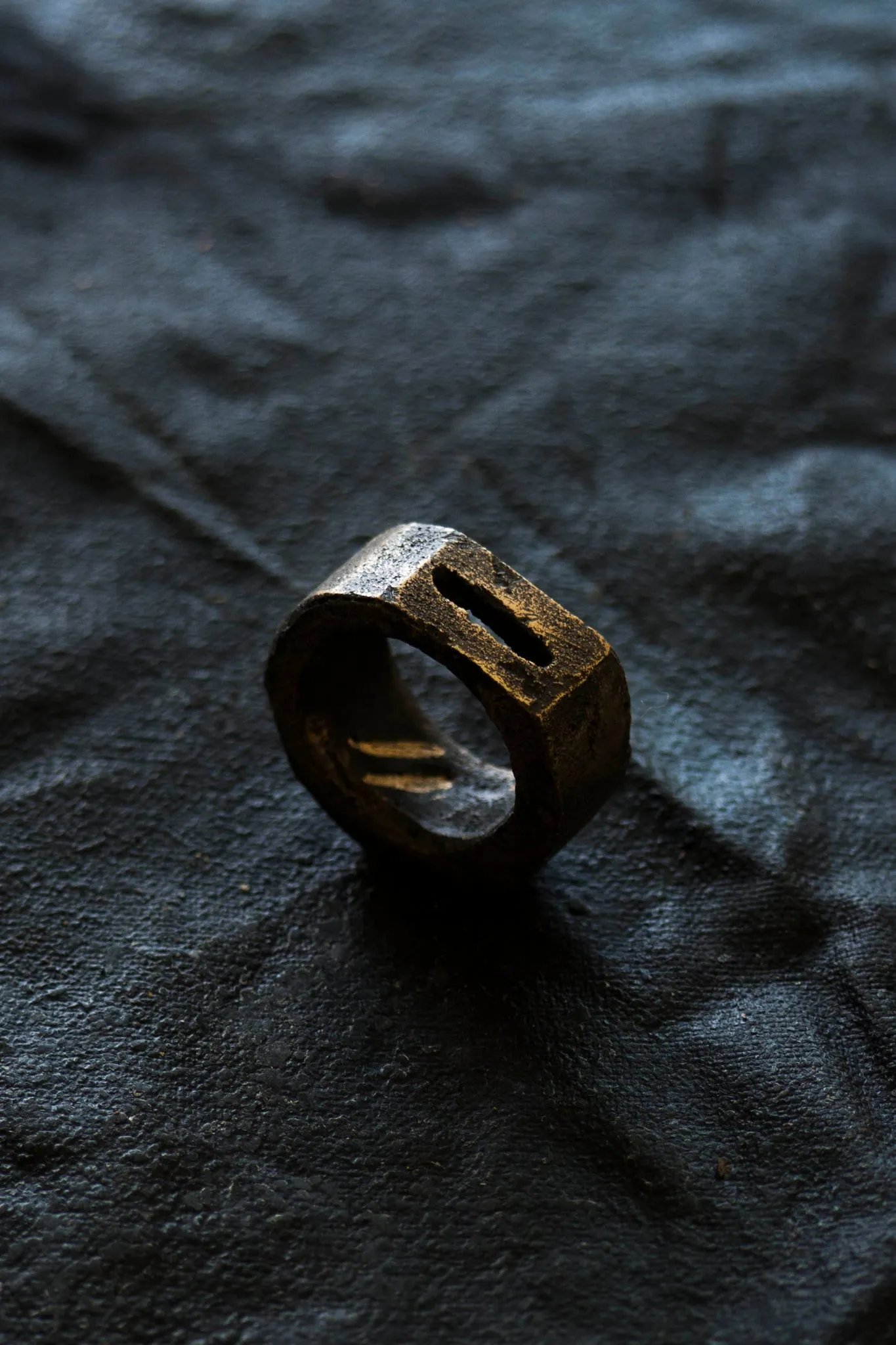 Crevasse Small Ring