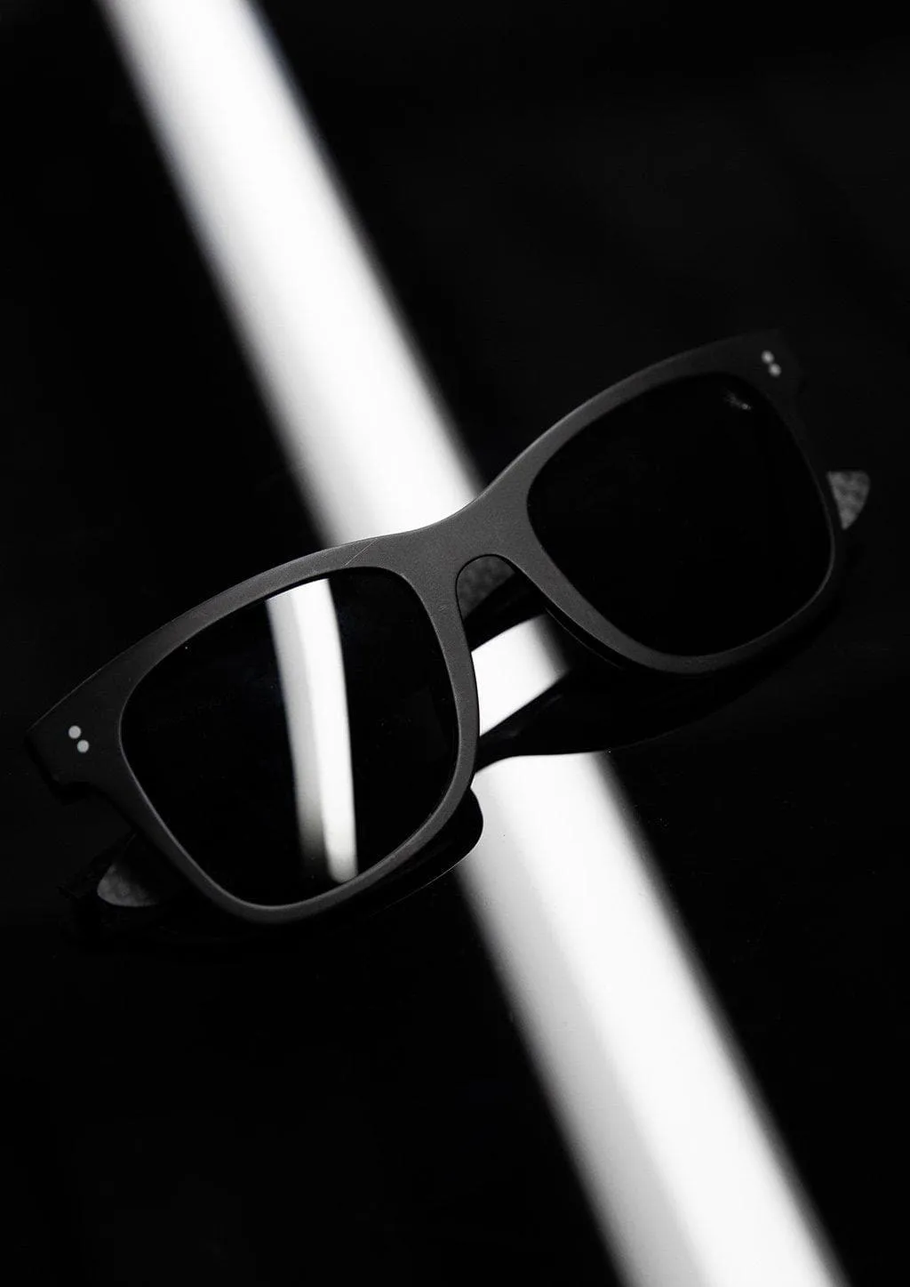 Hybrid Atom Carbon Fiber & Acetate Sunglasses