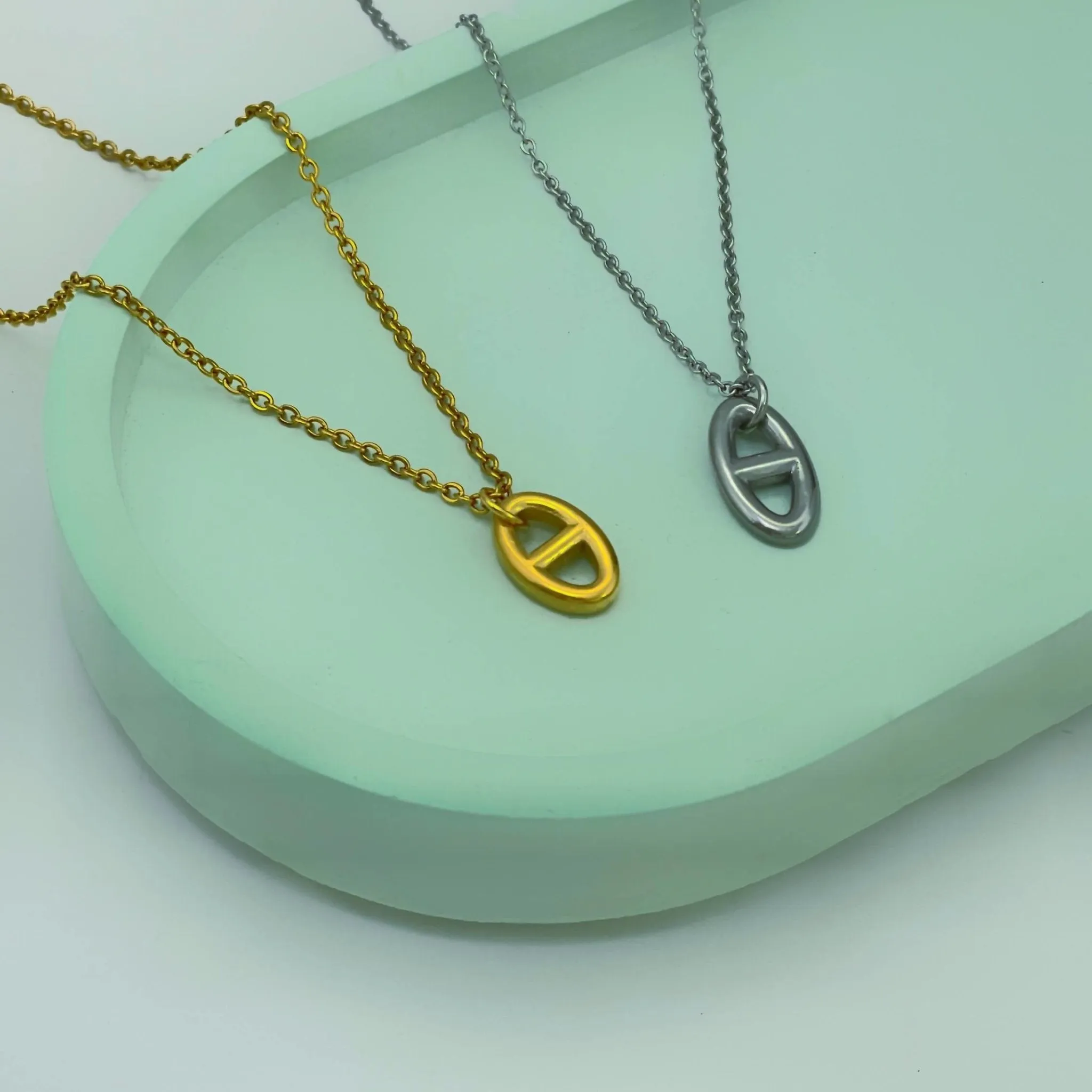 Modern Pendant Necklace