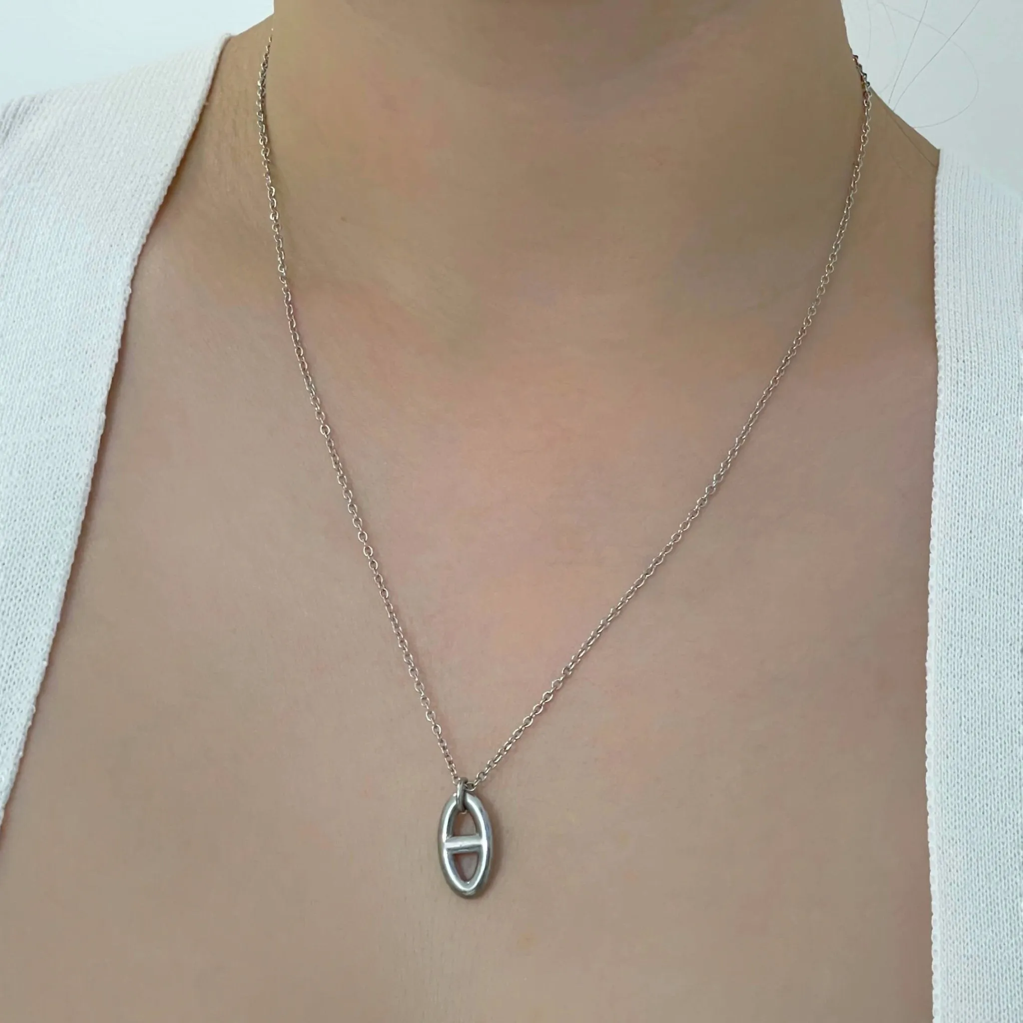 Modern Pendant Necklace