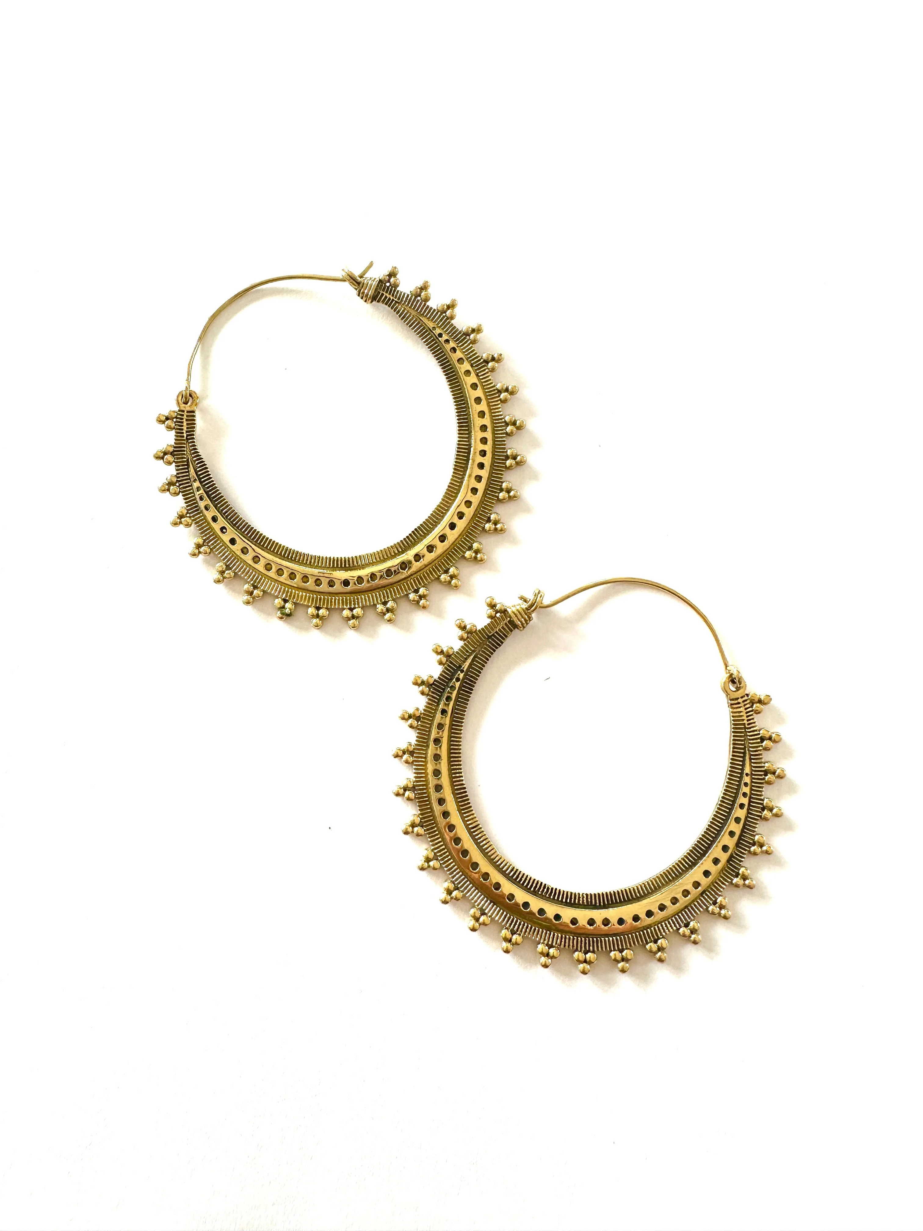 Ria Brass Earring