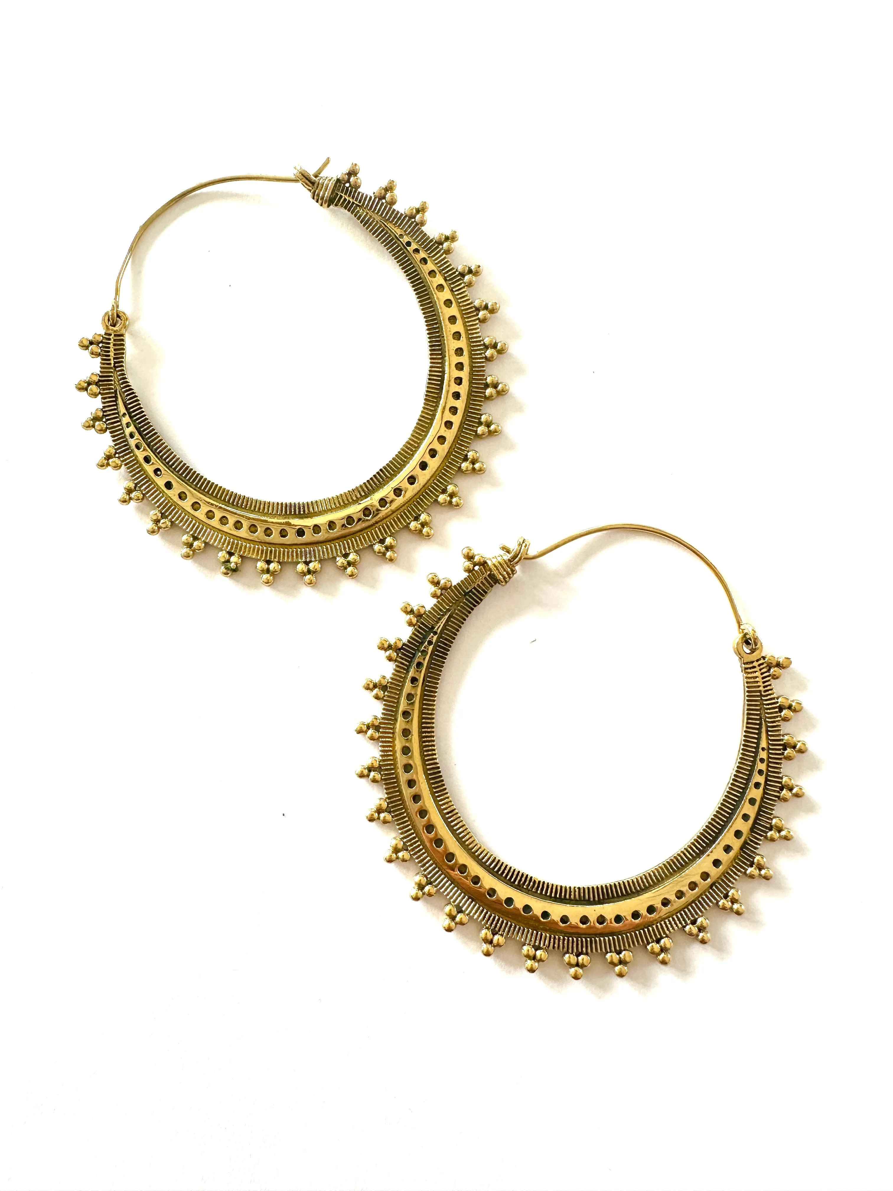 Ria Brass Earring