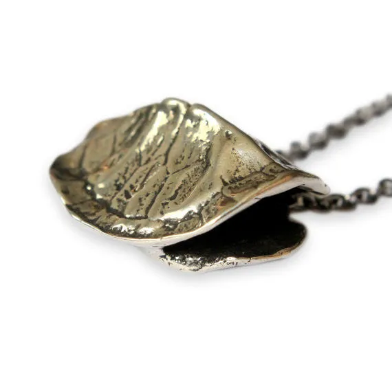 Turtle Shell Pendant Necklace