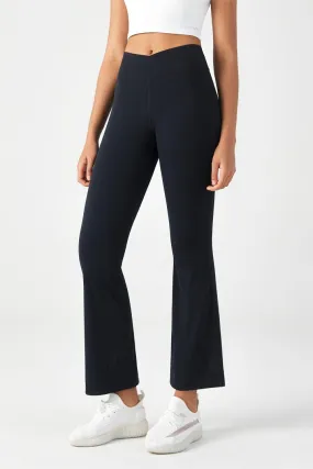 V-cut Crossover Flare Legging with Inner Pocket