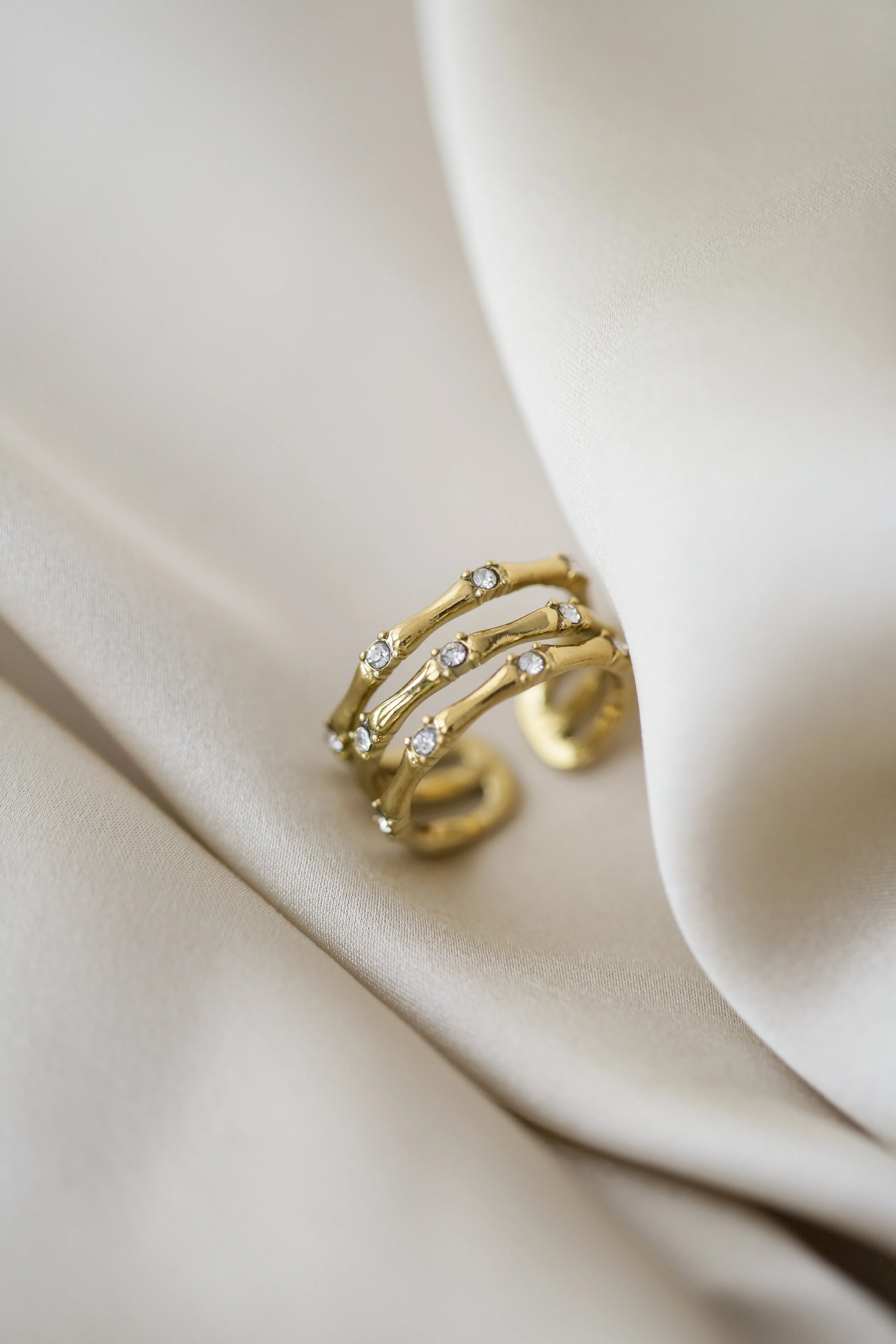 Xianna Triple Ring