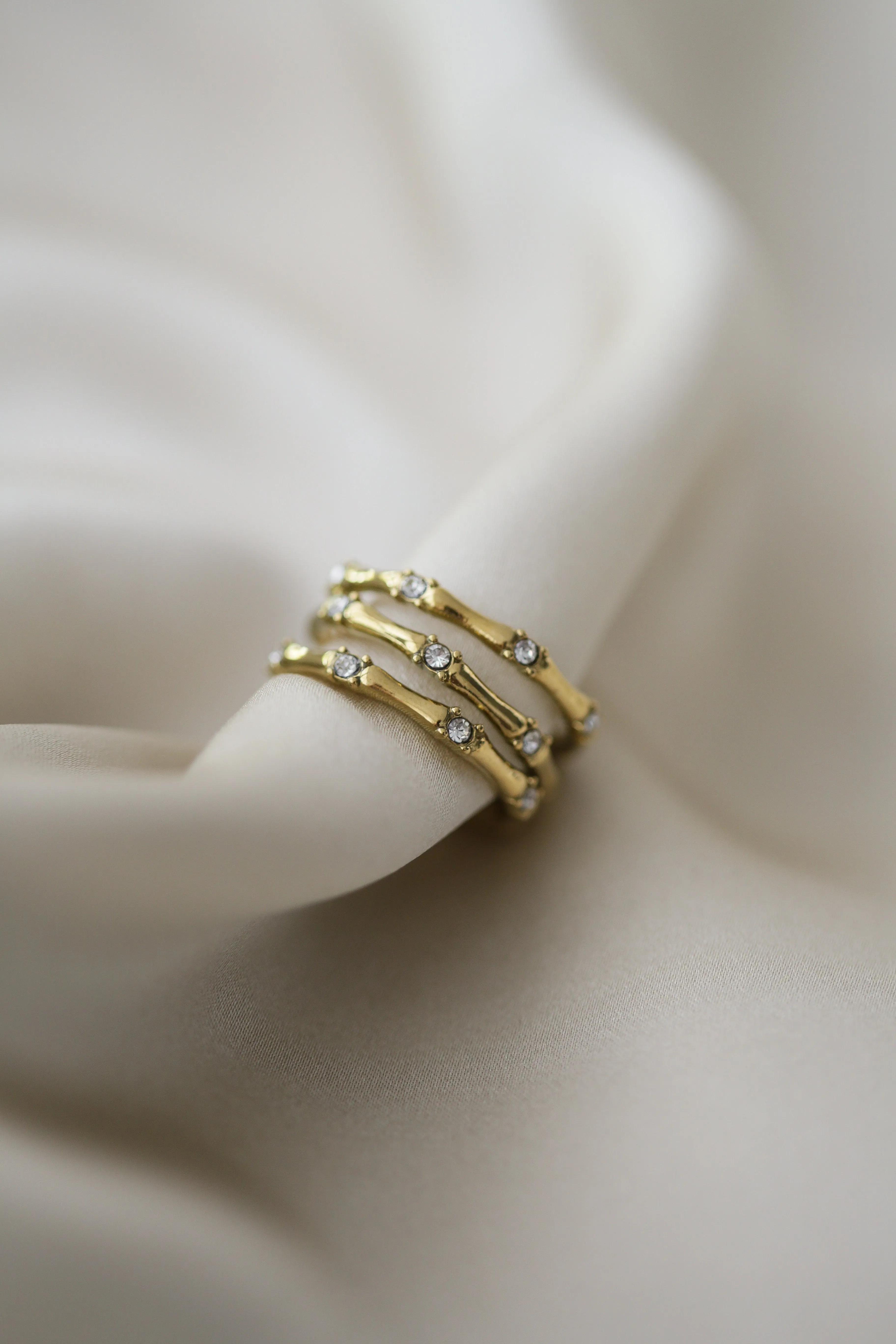 Xianna Triple Ring